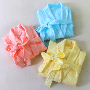 Vente en Gros de Peignoirs de Bain Spa 100% Coton Brodé Unisexe <span class=keywords><strong>Pas</strong></span> <span class=keywords><strong>Cher</strong></span> pour Homme Peignoirs de Spa aux Couleurs Personnalisables pour Hôtel - Product Image 5