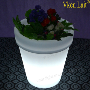 <span class=keywords><strong>Maceta</strong></span> Led grande blanca redonda cuadrada <span class=keywords><strong>gigante</strong></span> iluminada de plástico para jardín al aire libre <span class=keywords><strong>maceta</strong></span> con luz Led <span class=keywords><strong>maceta</strong></span> - Product Image 2