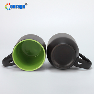 Valor de cerámica de 11oz de cambio de color de la magia de la taza de café con la cuchara - Product Image 2