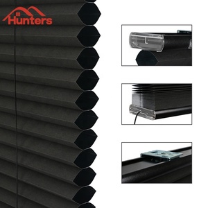 Persianas Enrollables Motorizadas Personalizadas con Diseño de Panal, con Bloqueo de <span class=keywords><strong>Luz</strong></span> Integrado, Tejidas en Aluminio y Poliéster, Ignífugas e Impermeables - Product Image 4
