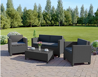 Ensemble de patio en rotin pour jardin extérieur 4 places Fauteuil et table basse de style minimaliste pour hôtels, cour, entrepôts