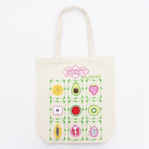 กระเป๋าผ้าใบผ้าฝ้ายปักผลไม้ - Product Image 1