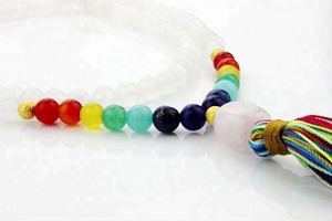 Commercio all'ingrosso annodato A Mano Agata Bianca Perline 7 Chakra Della Pietra Preziosa 108 Beads Mala Della Collana Della Nappa Yoga Buddista - Product Image 6
