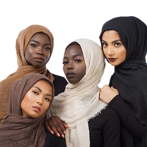 88 farbe Muslimischen Baumwolle Viskose Crinkle Hijab Falten Headwear Frauen Schal Mädchen Art Und Weise Faltete Schal Wrap - Product Image 1