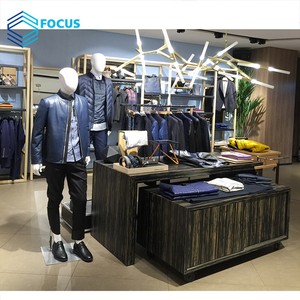 Espositore <span class=keywords><strong>per</strong></span> <span class=keywords><strong>Abbigliamento</strong></span> <span class=keywords><strong>di</strong></span> Marche Famose, Design <span class=keywords><strong>per</strong></span> <span class=keywords><strong>Negozi</strong></span> <span class=keywords><strong>di</strong></span> <span class=keywords><strong>Abbigliamento</strong></span> Maschile e Punti Vendita - Product Image 1