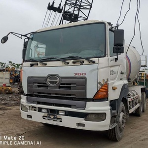 รถบรรทุกผสมคอนกรีตใช้ปูนซีเมนต์ Hino จากญี่ปุ่น - Product Image 4