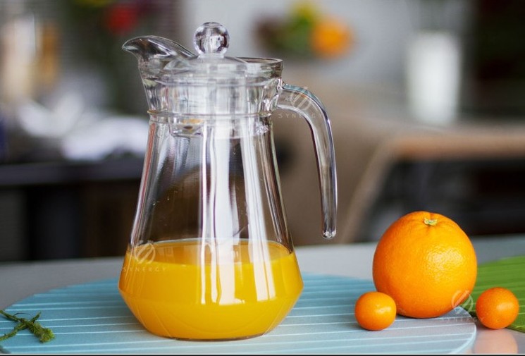 Promotion Gift Duck pot 1.3L Glass Pitcher with plastic lid,Drinking Beverage Jug,glass water jug