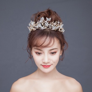 Corona Nuziale Barocca con Perle e Strass, <span class=keywords><strong>Tiara</strong></span> con Farfalle, Accessori per Capelli da Sposa, Corona da <span class=keywords><strong>Principessa</strong></span>, Diademi da Sposa - Product Image 3