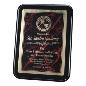 การออกแบบที่กำหนดเองเคลือบเงาแผ่นไม้สีดำ/โล่ประกาศเกียรติคุณรางวัลสำหรับบริษัท - Product Image 2