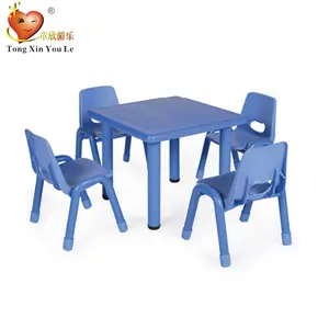 Piccolo di plastica scuola sedia e scrivania per bambini piazza tavolo in plastica