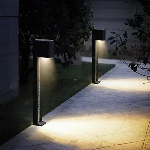 Hot sale solar-powered bollard lights led garden decorative solar stake light with long lighting time