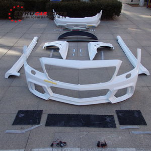 MB <span class=keywords><strong>CLS</strong></span> CLASS w218 CLS350 body kit per W218 CLS300 CLS350 CLS63 per WD stile con paraurti anteriore paraurti posteriore consigli di silenziatori griglia - Product Image 2