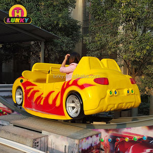 Parque de Atracciones juegos juego de vuelo paseos en coche - Product Image 2