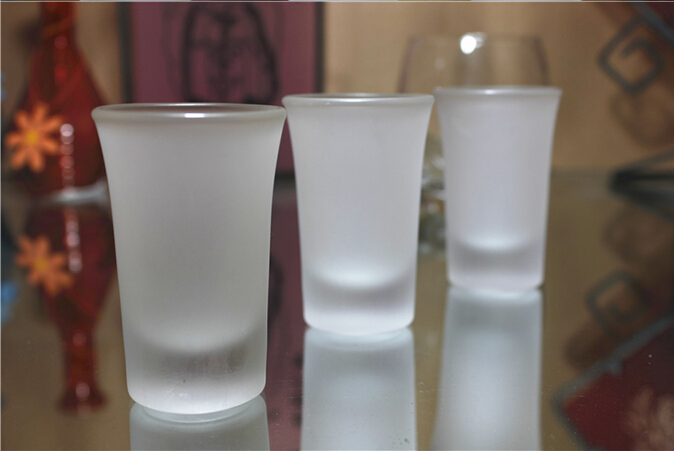 clear and frosted shot glass cup