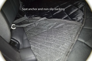 Kit Interior M4, Funda Impermeable para Asiento de <span class=keywords><strong>Perro</strong></span>, Tejido Oxford Acolchado 600D, Estilo Hamaca para Posición Trasera, Base Antideslizante, Ajuste Universal - Product Image 4