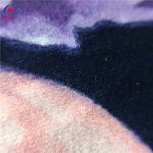 مصنع توريد الاعوجاج حك المطبوعة الجلد المدبوغ نسيج بوليستر مخملي للملابس - Product Image 1