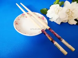 Muchos hoteles y restaurantes realmente les gustan comprar palillos chinos desechables de bambú, la mejor calidad y baratos