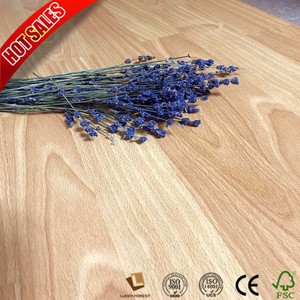 valor <span class=keywords><strong>m2</strong></span> piso <span class=keywords><strong>flotante</strong></span> 8mm hdf 12mm ac4 para casa - Product Image 1
