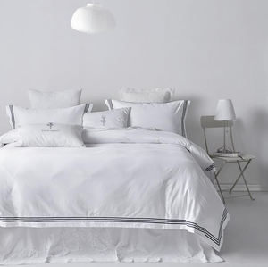 100% Cotton Sateen Hotel Embroidery Bedding Quilt Cover <strong>Set</strong> - Product Image 5