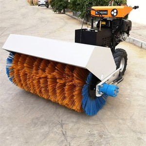 Il nuovo idraulico <span class=keywords><strong>spazzaneve</strong></span> è potente e snow-covered15 hp <span class=keywords><strong>spazzaneve</strong></span>