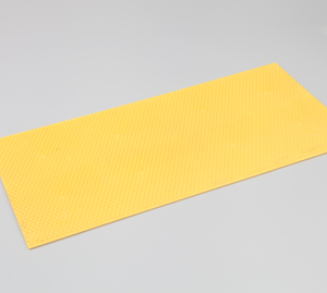 New Condition Green Plastic Honey Comb Bee <strong>Foundation</strong> Sheet for <strong>Beehive</strong> - Product Image 3