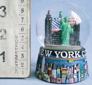Globo de Nieve Decorativo Personalizado con la <span class=keywords><strong>Estatua</strong></span> de la <span class=keywords><strong>Libertad</strong></span>, Recuerdo de Nueva York - Product Image 2