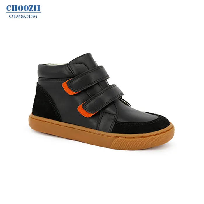 Choozii özel Logo toptan sıcak satış çocuklar askıları futbol tenis ayakkabı moda yüksek üst futbol ayakkabı spor erkekler için