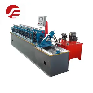 Hoge Kwaliteit Automatische Lichte Stalen Kiel Gewicht Omega Profiel Stalen Frame Roll Forming Machine