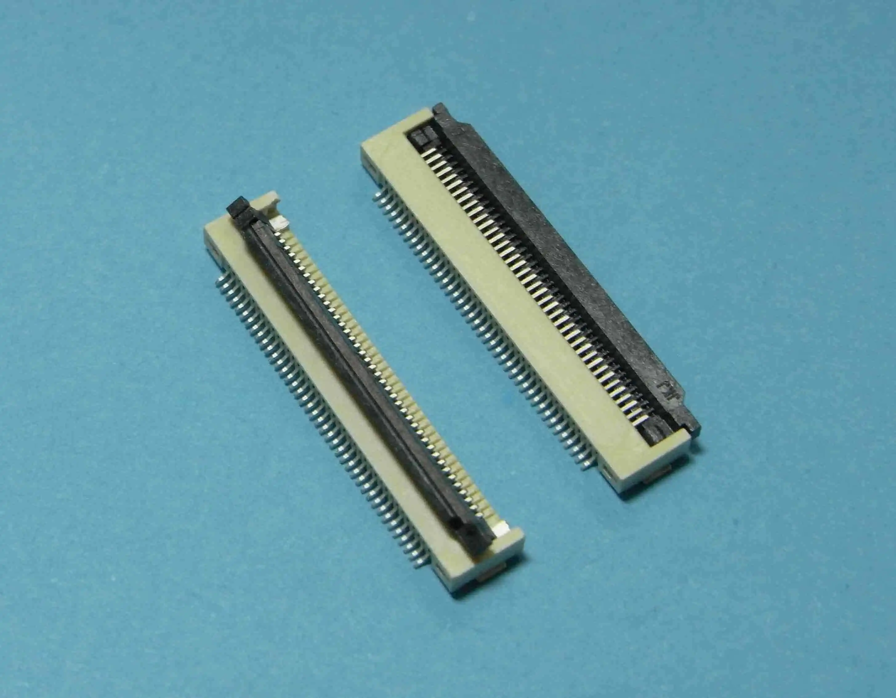 Applicazione per PCB 0.5 millimetri SMD flip-tipo di blocco di Latta flash Fpc connettore