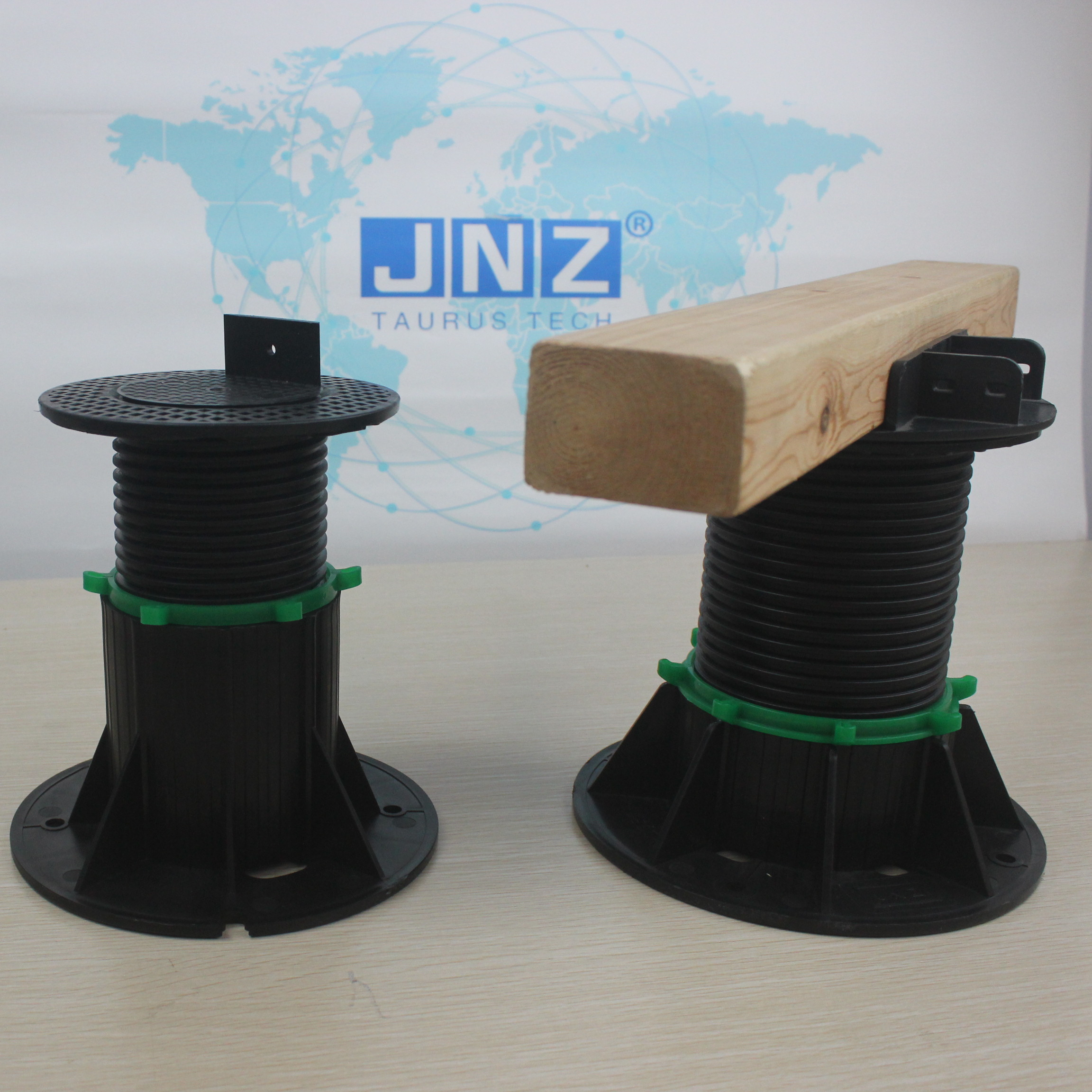 PP adjustable plastic deck joist support for WPC composite decking