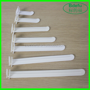 thẻ hội đồng quản trị một dòng móc nhựa móc để treo các vật dụng nhỏ - Product Image 3