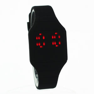 ساعة يد رقمية للأطفال بحزام سيليكون مخصص مع إضاءة LED كهدية ترويجية - Product Image 6