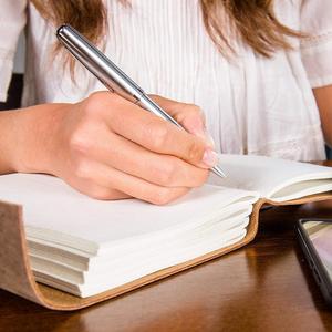 Diario in Vera Pelle per <span class=keywords><strong>Donne</strong></span>, Bellissimo Quaderno Personale Fatto a Mano con Copertina a Cuore in Rilievo per Disegni Quotidiani - Product Image 5