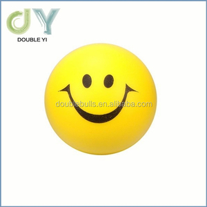 Pelota suave de espuma PU respetuosa con el medio ambiente de <span class=keywords><strong>pirata</strong></span> personalizada, Bola de alivio para apretar calavera y tibias cruzadas de 6,3 cm para edades de 2 a 7 años - Product Image 5