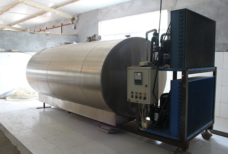 500L stainless steel 304 double jacketed storage tank milk cooler machine