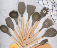 Peralatan dapur rumah dan barang dapur Set peralatan masak Set peralatan dapur gagang kayu silikon bahan ramah lingkungan
