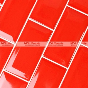 Liquidation de stock : Carreaux de céramique muraux rouges 3x6 à bords biseautés, style métro, pour crédence de cuisine – En vente - Product Image 4