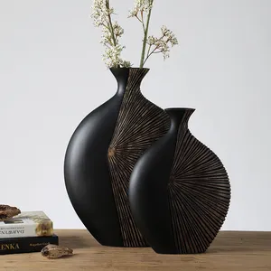 2019 Luxury Decoration Polyresin Room Table Flower Centre Piece Vase