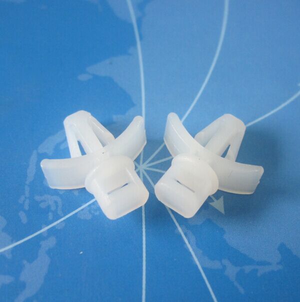 Хорошее обслуживание, хорошая цена, пластиковый нажимной зажим