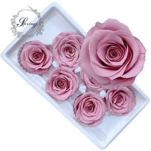 Vente en gros de roses éternelles de haute qualité de 5 à 6cm roses conservées à <span class=keywords><strong>fleurs</strong></span> boîte à cadeaux pour la <span class=keywords><strong>fête</strong></span> <span class=keywords><strong>des</strong></span> <span class=keywords><strong>mères</strong></span> - Product Image 1