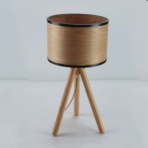 Di Vendita calda Lampada <span class=keywords><strong>Da</strong></span> <span class=keywords><strong>Terra</strong></span> In Legno In Piedi Luce Per Il Progetto Dell'hotel, Decorazioni Per La Casa e Cafe, Laboratorio di Legno <span class=keywords><strong>Paralume</strong></span> - Product Image 5