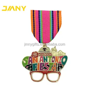 China Fiesta Medal Manufacturer Custom Make Gold Award Sash Glitter Enamel Metal Carnival Fiesta Medal