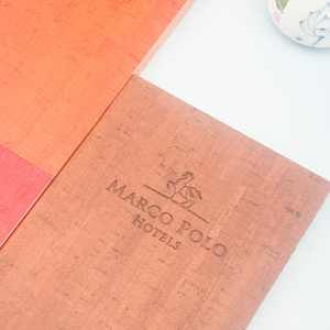 Nuevo diseño de alta calidad logotipo personalizado A5 de cuero de la PU cuaderno de tapa dura con borde de color - Product Image 3