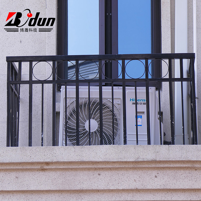 Alibaba site web largement utilisé dans les domaines de la construction q235 aciers fenêtre grill design de chine exportateur
