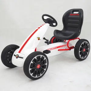 ABARTH Lisanslı oyuncak araba pedallı go kart pedalı arabalar çocuklar için sürücü