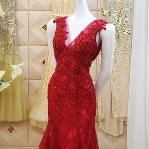 Red Lace Applique Beaded Mermaid Evening <strong>Dresses</strong> 2025 Real Picture Sexy V-neck Tulle Formal Party Gowns Free Shipping ML186 - Product Image 4