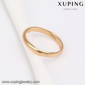 13766 Xuping 18k color oro gracioso <span class=keywords><strong>anillo</strong></span> <span class=keywords><strong>de</strong></span> <span class=keywords><strong>casado</strong></span> con diseño simple para mujeres y hombres - Product Image 4