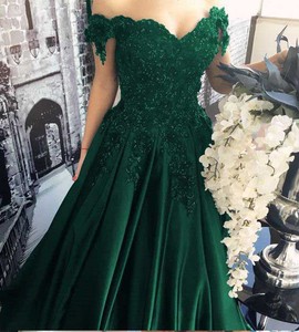 Elegant Beaded Lace Satin Off Shoulder Ball Gowns <strong>Emerald</strong> Green Evening <strong>Dress</strong> - Product Image 2