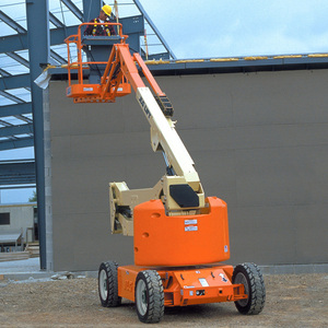 Elevatore articolato telescopico del veicolo della tavola articolata 91*183cm dimensione della tabella per lavoro aereo - Product Image 1