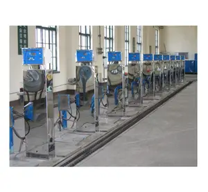CNG LNG chlorine propane CO2 oxygen methane ammonia LPG cylinder weighing filler with cylinder lineary chain conveyor